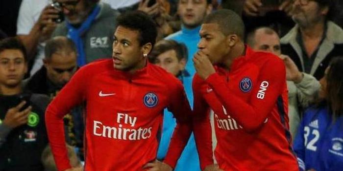  巴黎圣日耳曼续约天才中场遭截胡  