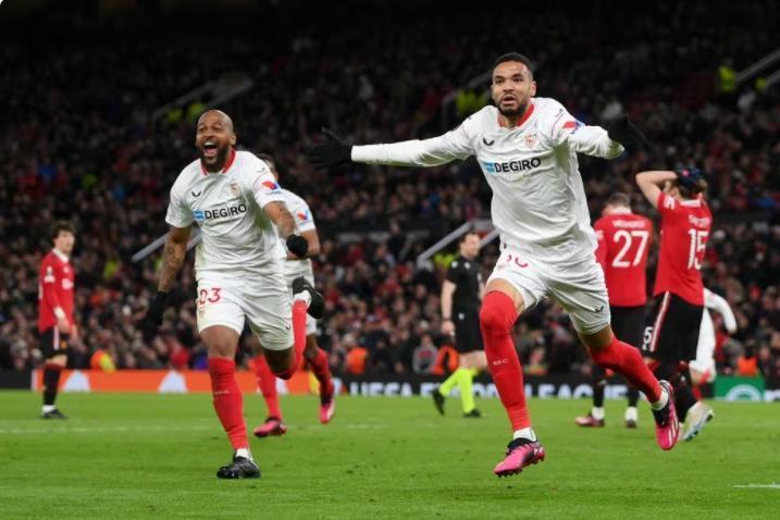  曼联补时绝平切尔西滕哈格逃过下课危机  